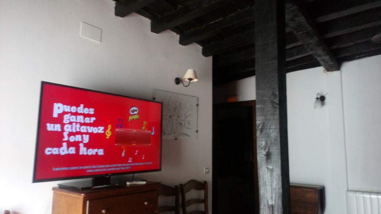 Apartamentos Rurales Victor Chamorro Del Arco Hervás Eksteriør billede
